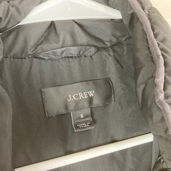 J. Crew Womens Sz S Black Quilted Down Puffer Vest Gold Accents Full Zip - Picture 2 of 4